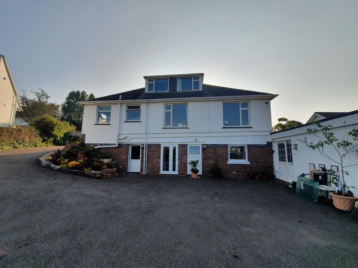 Lovely Private Studio Room With Own Kitchen And Bathroom. Set In The Popular Area Of Shiphay In Torquay And Only A Short Walk From Torbay Hospital Eksteriør billede
